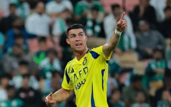 Al Nassr Raih Kemenangan Tipis 1-0 atas Al Ettifaq, Ronaldo Muntah di Ruang Ganti dan Jack Hendry Dikeluarkan