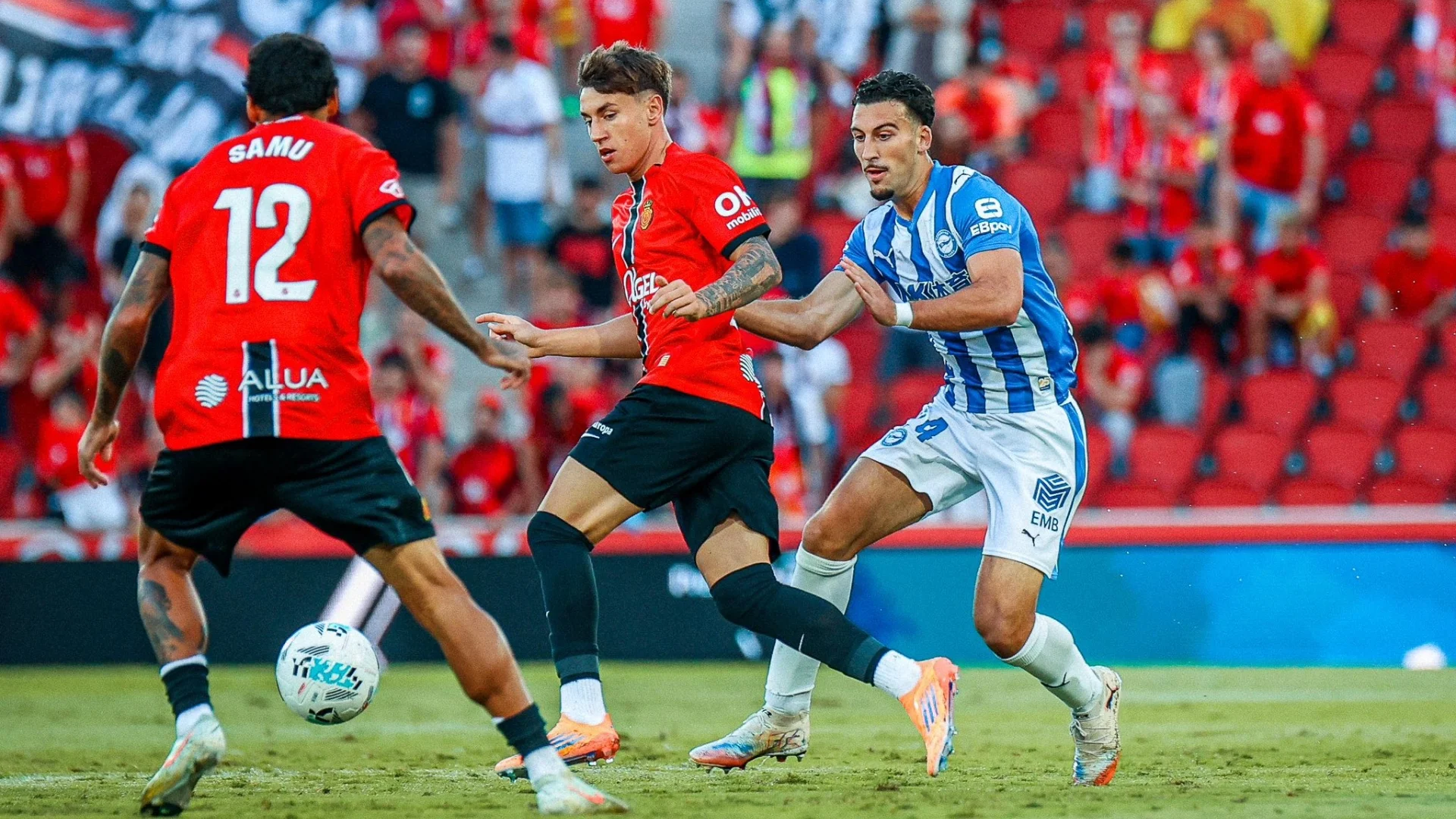 Alavés vs Mallorca: Kebangkitan Dramatis 2-1 Membawa Alavés Keluar dari Zona Degradasi La Liga
