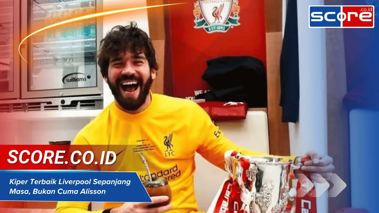 Alisson Woodman: Alisson Peluk Kiper Woodman, Masa Depan Liverpool Bikin Penasaran!