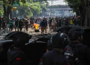 Amnesty: HAM Indonesia Merosot Tajam di Era Prabowo, Aktivis Dihadapkan pada Serangan Predatoris