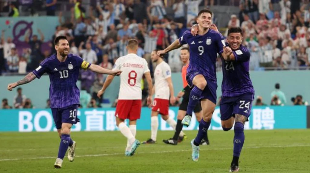 Anderlecht di Pusat Perhatian: Kompany Tolak Punditasi Piala Dunia, Owusu Target Transfer Besar