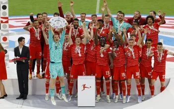 Bayern Munich Guncang Dunia Sepakbola: Cockatoo Jadi Jimat, Kompany Hadir, dan Strategi Baru Menjelang Musim 2024/2025