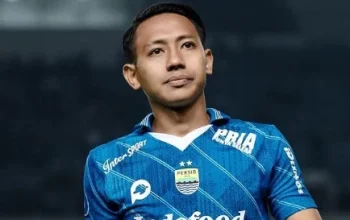 Beckham Putra Resmi Sarjana Ilmu Pemerintahan, Sukses di Lapangan Hijau dan Gaji Fantastis Persib Bandung