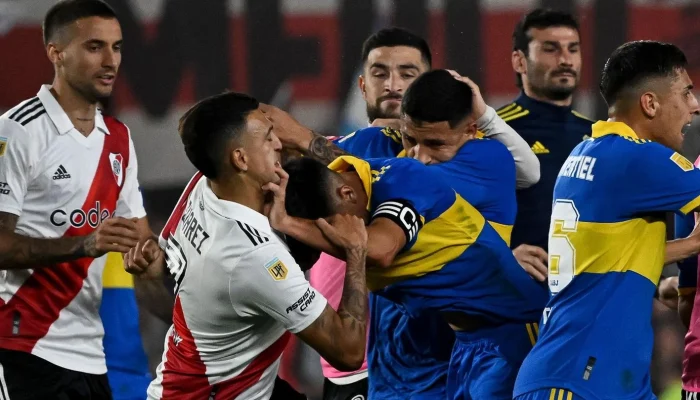Boca Juniors Raih Kemenangan Tipis 1-0 atas River Plate lewat Penalti di Superclásico River Plate vs Boca Juniors