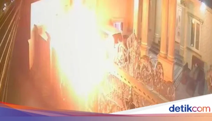 Bom Molotov Mencekam Rumah Kades Hoho Alkaf, Mobil Mewah Terbakar dan Mobil Misterius Mengintai Malam
