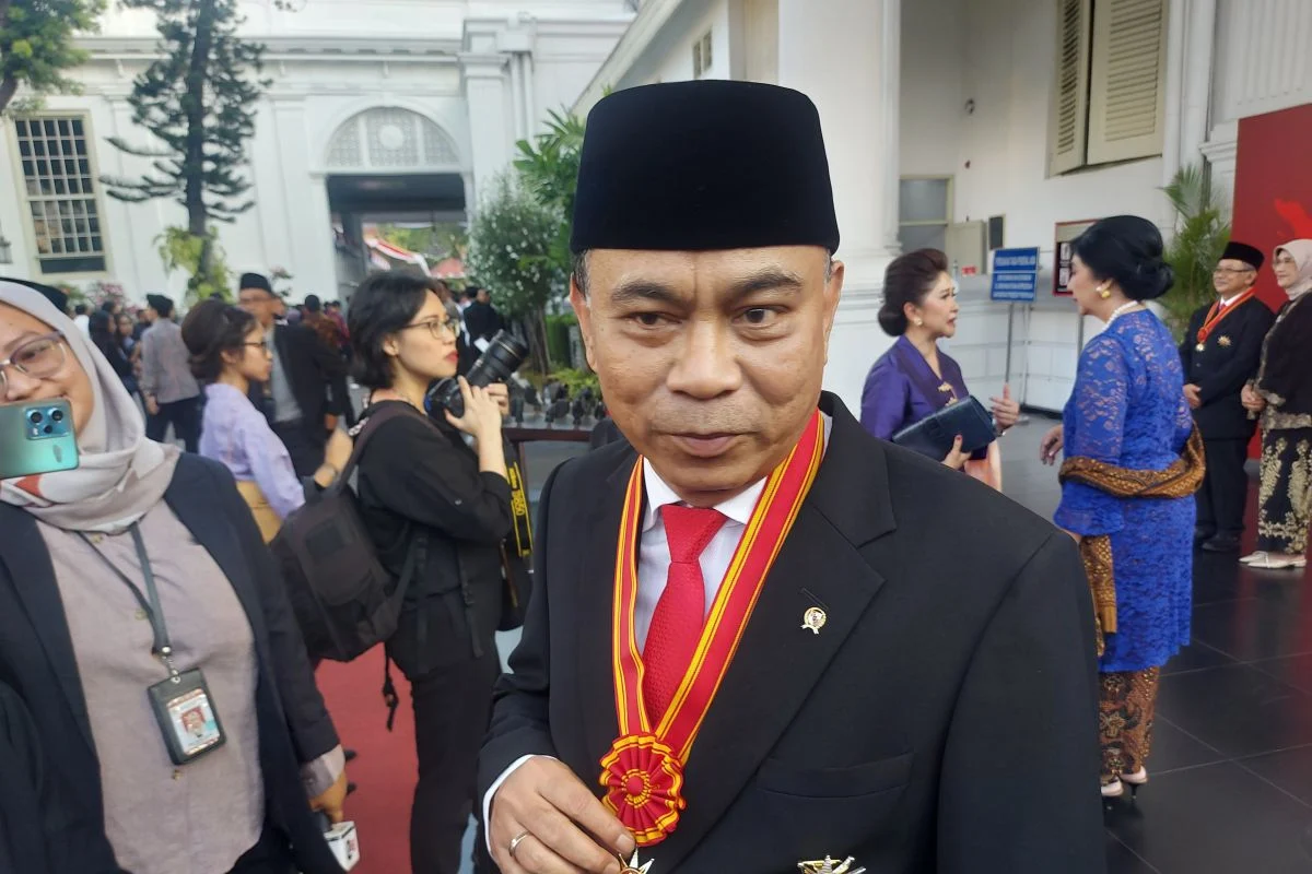 Budi Arie Tegaskan: Fitnah Pak JK Biayai Isu Ijazah Jokowi Tak Bisa Diterima, Sementara KPK Geser Aturan Uang Tunai