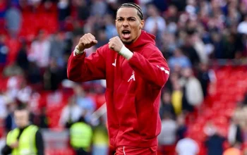 Cedera Achilles Hugo Ekitike: Liverpool dan Timnas Prancis Kehilangan Striker Bintang Menjelang Piala Dunia 2026