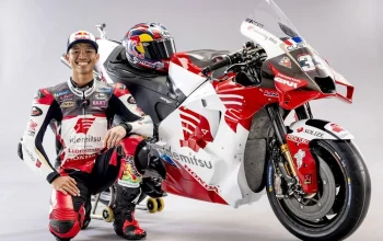 Cedera Somkiat Chantra Paksa Honda HRC Fokus pada Jonathan Rea di Assen: Data Penting untuk CBR1000RR‑R