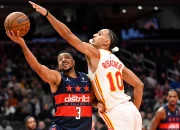CJ McCollum Bawa Hawks Menang Dramatis atas Knicks, Seri Playoff Tersamakan 1-1