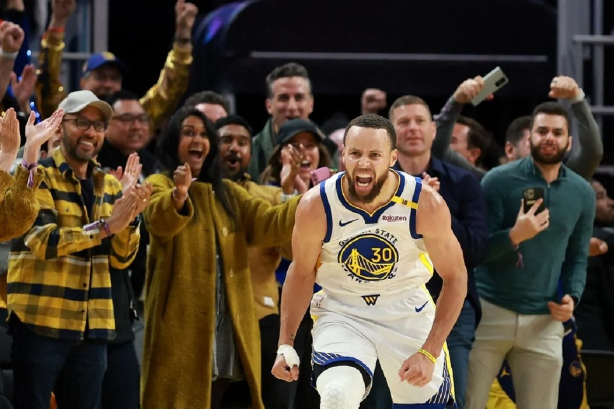 Curry dan Gui Santos Bawa Warriors ke Play-In: Kemenangan Dramatis atas Clippers dan Dampaknya pada Playoffs NBA