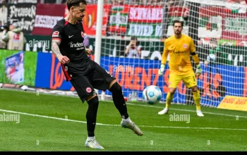 Drama 1-1 di WWK Arena: Augsburg vs Eintracht Frankfurt Siapkan Poin Krusial Menjelang Akhir Musim
