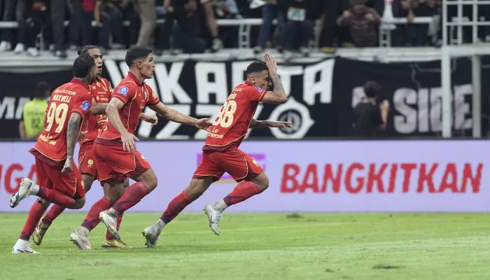 Drama Gol Cepat dan Penalti Menyulut Persaingan Sengit Persija vs PSIM di Bali