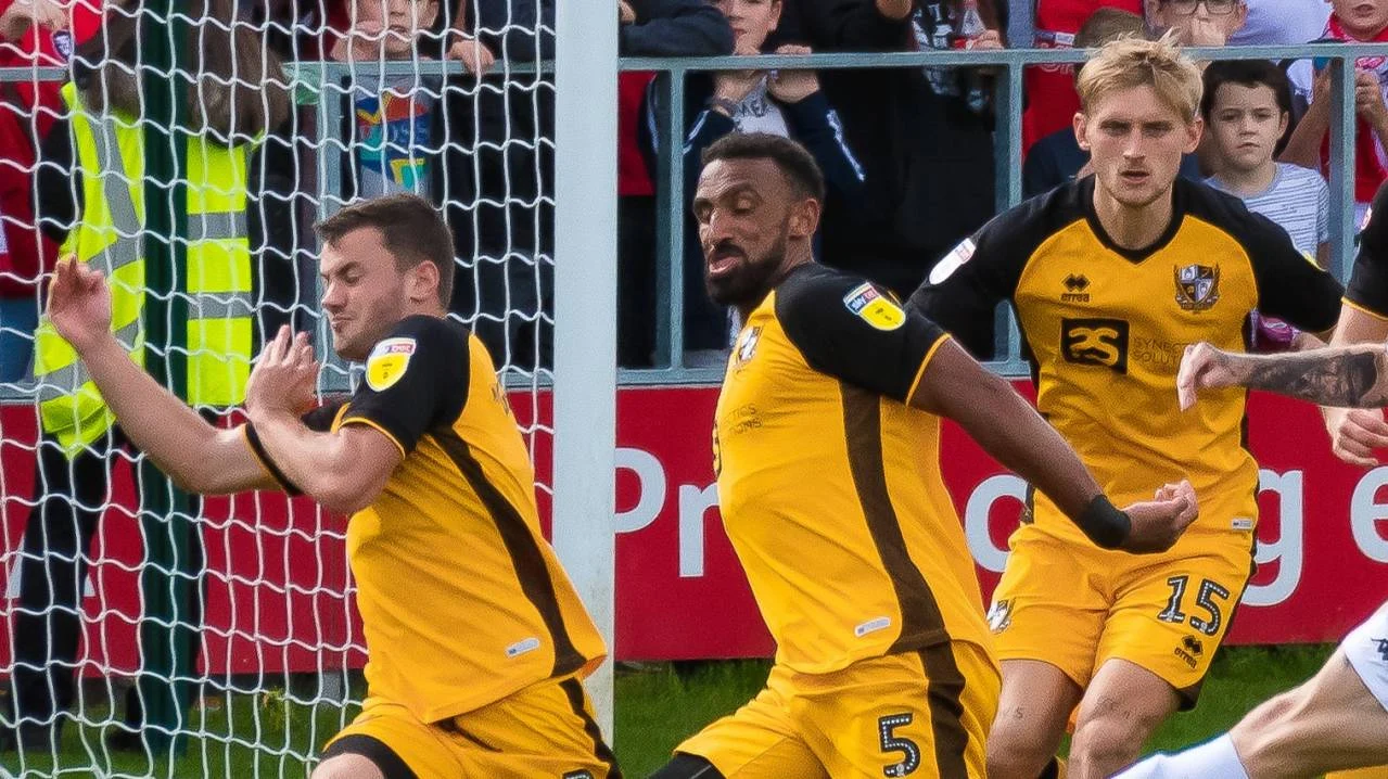 Drama Menegangkan Port Vale vs Wigan: Ganda Serangan, Titik Impas, dan Perjuangan Hindari Degradasi