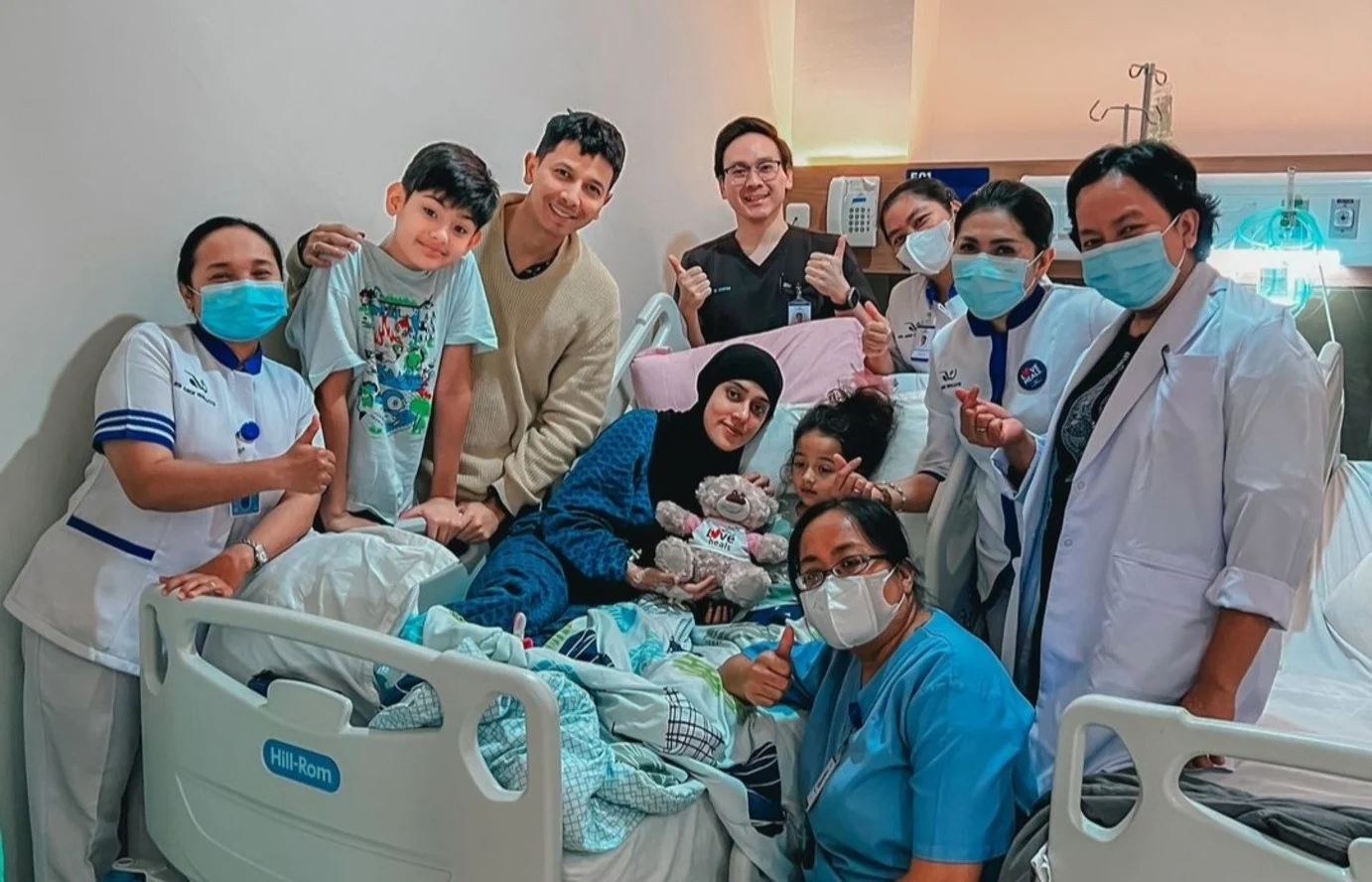 Elijah Hollands Dirawat di Rumah Sakit: Ayahnya Ben Hollands Ungkap Dukungan Emosional untuk Mengatasi Krisis Kesehatan Mental