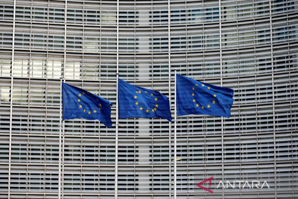 Eropa di Persimpangan: PM Albania Tuduh Uni Eropa Gagal Dialog dengan Rusia, Sementara NATO Dorong Kemandirian