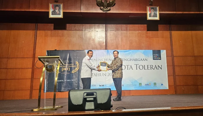 Gapura Bekasi Dibongkar: Simbol 10 Tahun Hilang, Kota Raih Peringkat Toleransi Nasional