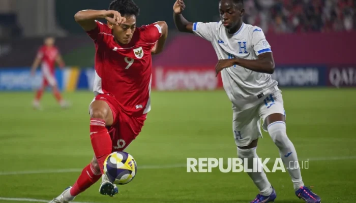 Gol Mematikan Fadly Alberto: Winger Timnas Buktikan Tekad Bawa Persipura ke Super League