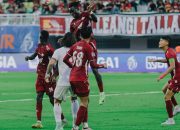 Gol Spektakuler Olayinka Bawa APOEL Menang Dramatis atas Apollon di Piala Siprus