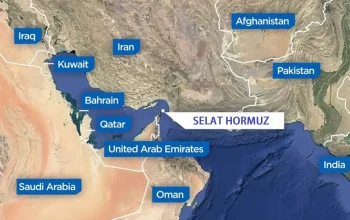 Harga Minyak Dunia Melejit di Atas $100: Dampak Aksi Iran di Selat Hormuz dan Ketegangan AS-Iran