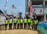 Hunian Bantaran Rel Senen: Teddy Cek Progres Pembangunan, Janji Hunian Layak dalam Waktu Singkat