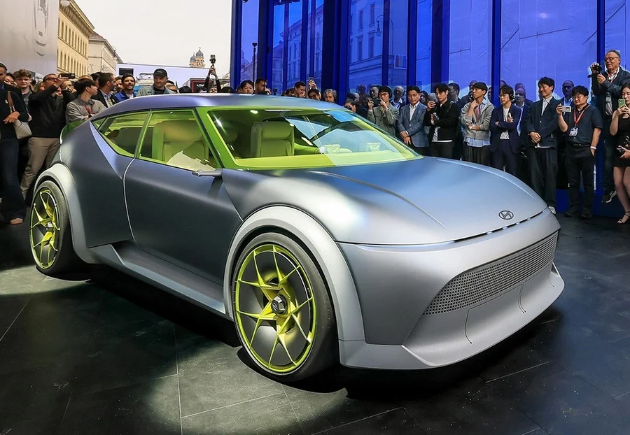 Hyundai IONIQ 3 Luncurkan Hatchback Listrik Kompak dengan Jarak Tempuh 496 km – Siap Goyang Pasar Eropa