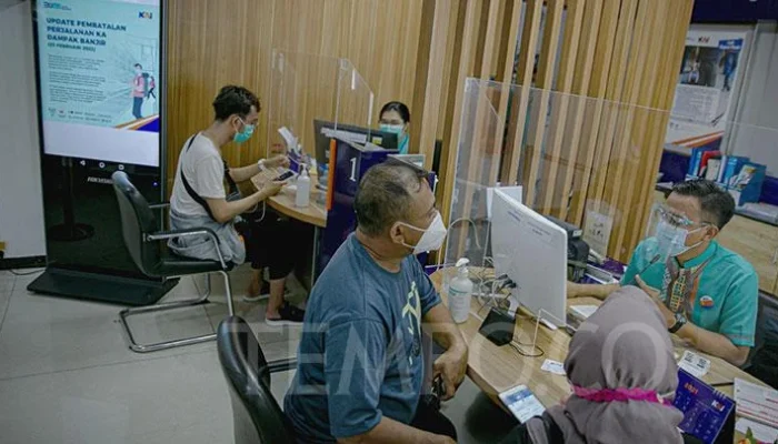 KAI Janjikan Refund 100% Tiket Jarak Jauh Pasca Tragedi Bekasi Timur, Pemerintah Diminta Atur Palang Perlintasan