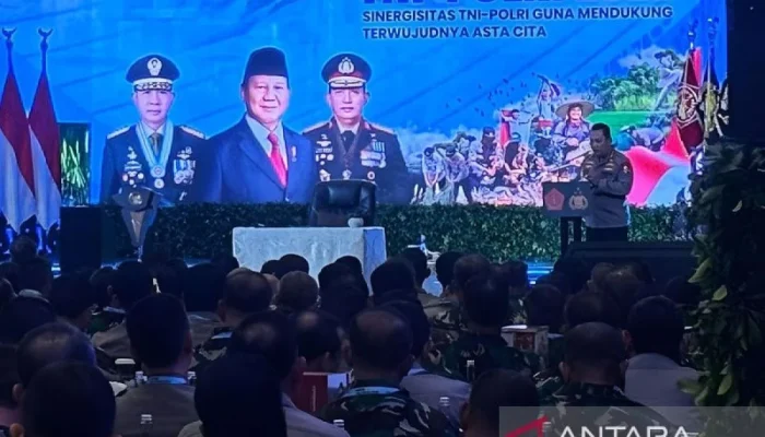 Kapolri Listyo Laporkan Program Strategis Polri kepada Presiden Prabowo: Fokus pada Transformasi Digital dan Sinergi Nasional