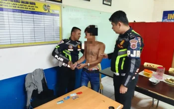 Kejadian Penusukan Kakek 4 Cucu di Surabaya: Dari Cekcok Asmara Hingga Penangkapan Pelaku