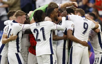 Kejutan Inggris di Europa League: Forest dan Villa Raih Semi Final, Perjalanan Dramatis di Piala Kontinen