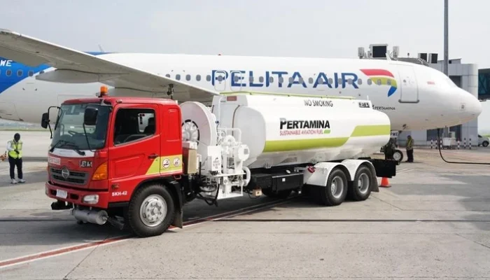 Kekurangan Bahan Bakar Pesawat Mengancam Maskapai Eropa: Dampak Geopolitik dan Upaya Hijau Jerman