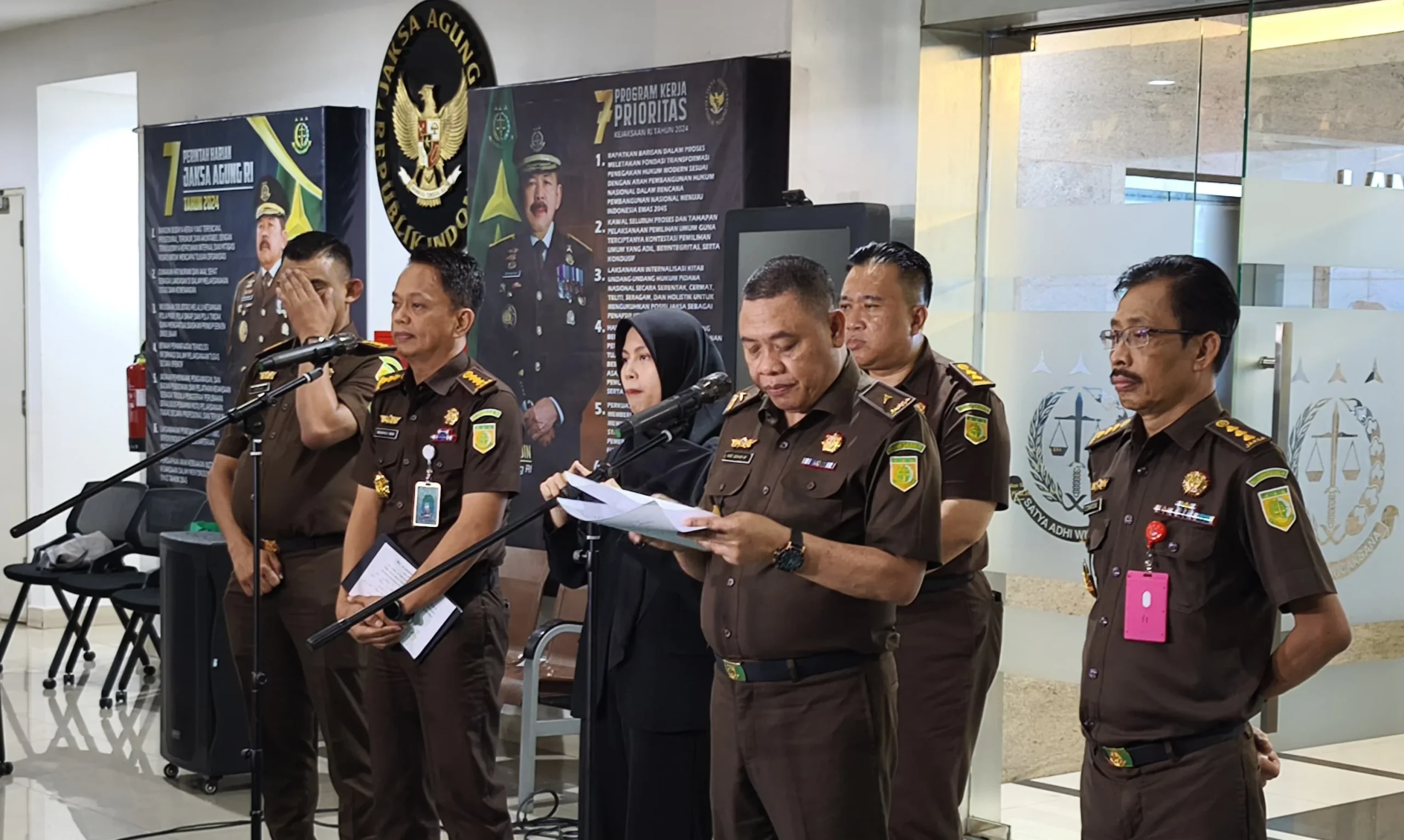 Ketua Ombudsman Hery Susanto Ditangkap Kejagung, Hanya Enam Hari Menjabat: Skandal Korupsi Tambang Mengguncang Pemerintahan Prabowo