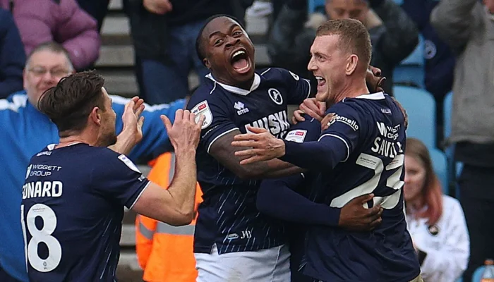 Kontroversi dan Kemenangan: Millwall FC Hadapi Tuduhan Rasisme Sementara Meroket ke Posisi Kedua Championship