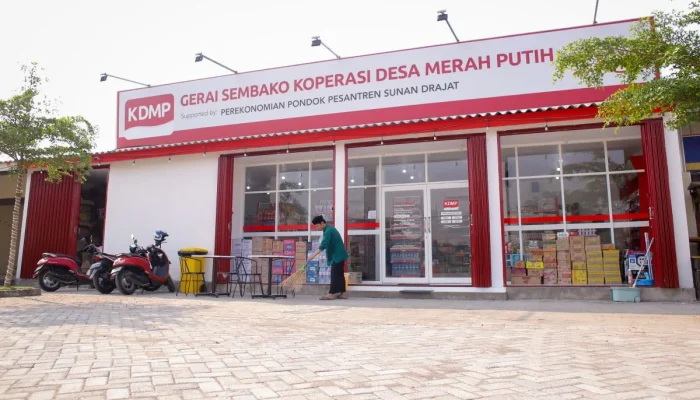 Koperasi Merah Putih Siapkan Gerai Obat, Klinik Desa, dan Kolaborasi Internasional untuk Tingkatkan Kesehatan dan Ekonomi