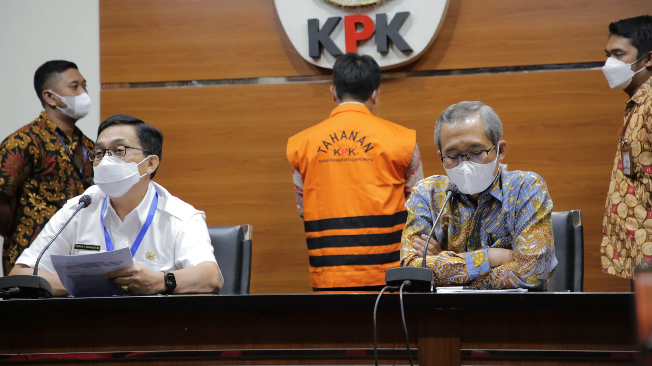 KPK Serahkan Rekomendasi Perbaikan Tata Kelola Partai Politik ke Prabowo dan Puan Maharani, Dorong Revisi UU Parpol