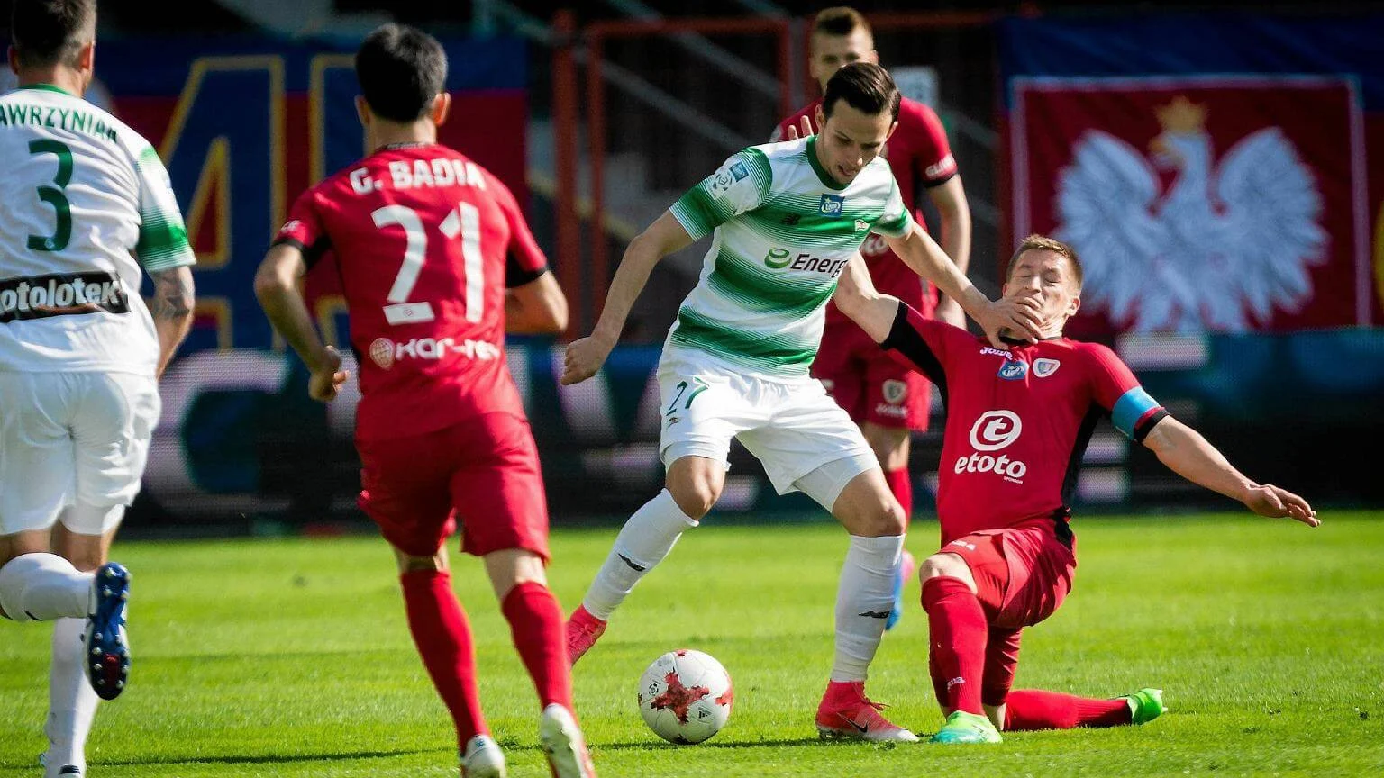 Lechia Gdańsk Gagal Manfaatkan Keunggulan, Remis 1-1 dengan Piast Gliwice di 29. Pekan PKO Ekstraklasa