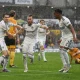 Leeds vs Wolves: Kemenangan 3-0 Dorong Leeds Lebih Dekat Aman dari Degradasi