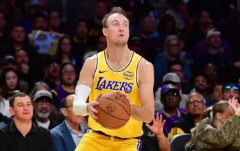 Luke Kennard Gemparkan Playoff: 27 Poin, Penyelamat Lakers di Game 1