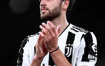 Manuel Locatelli Perpanjang Kontrak hingga 2030: Juventus Amankan Pemain Kunci ke-6 Musim Ini