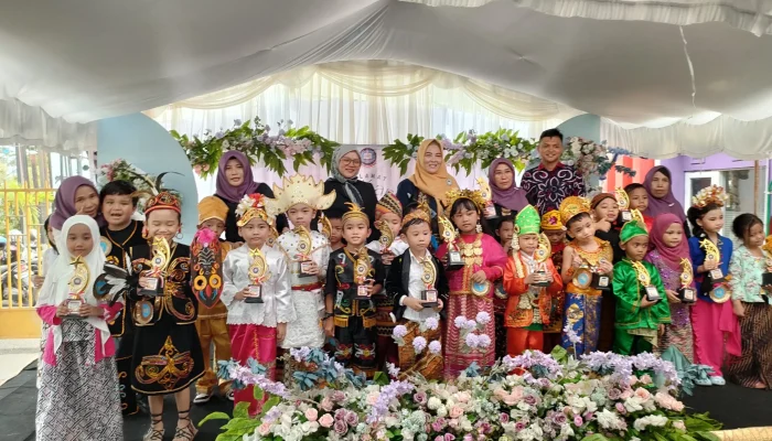 Meriahkan Hari Kartini 2026: Tren Baju Adat, Doa Khidmat, dan Ide Kegiatan Sekolah