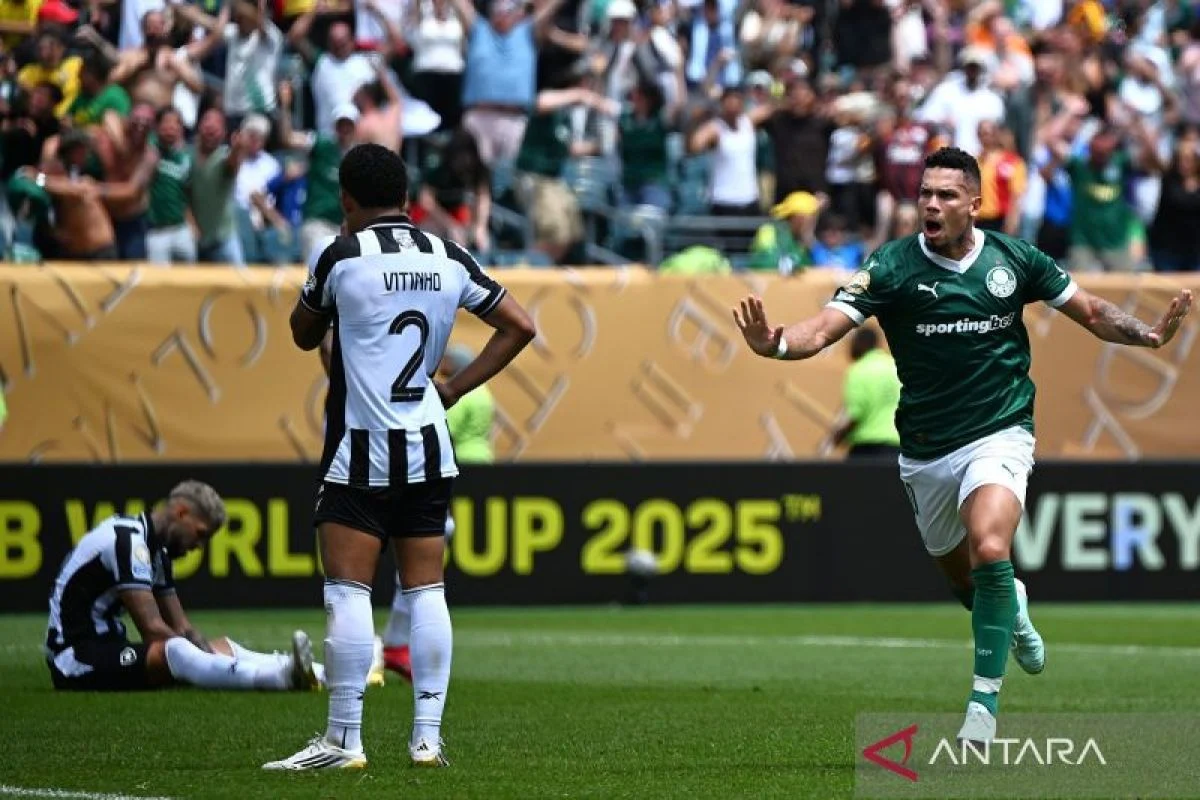 Palmeiras Raih Kemenangan Tipis atas Sporting Cristal, Memperkuat Posisi Puncak Brasileirão