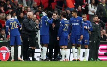 Pelatih Interim Chelsea Tekankan Persatuan Tim Jelang Semifinal Piala FA melawan Leeds United
