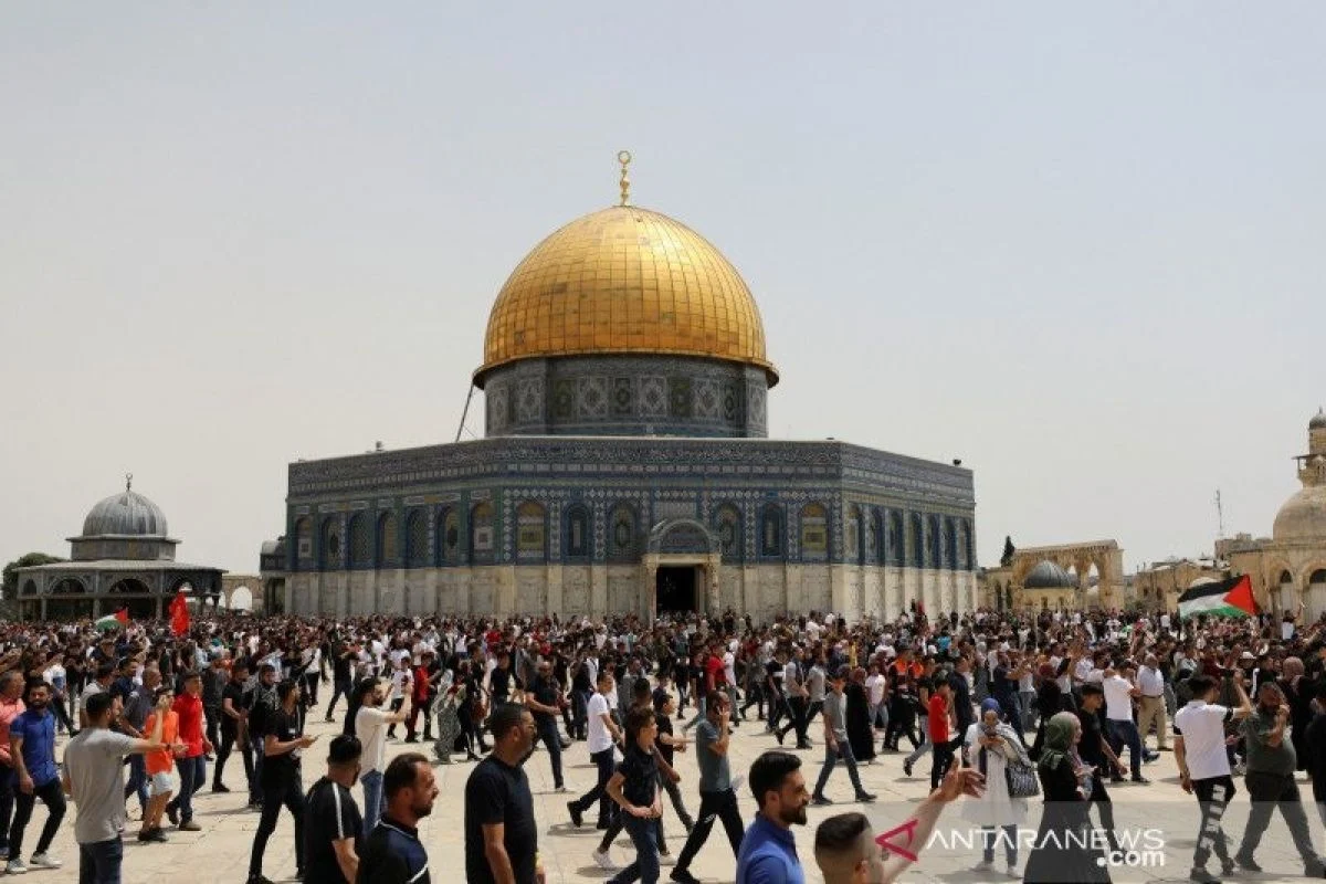 Pemukim Israel Serbu Masjid Al-Aqsa, Bendera Berkibar – Kecaman Dunia dan Ketegangan Memuncak