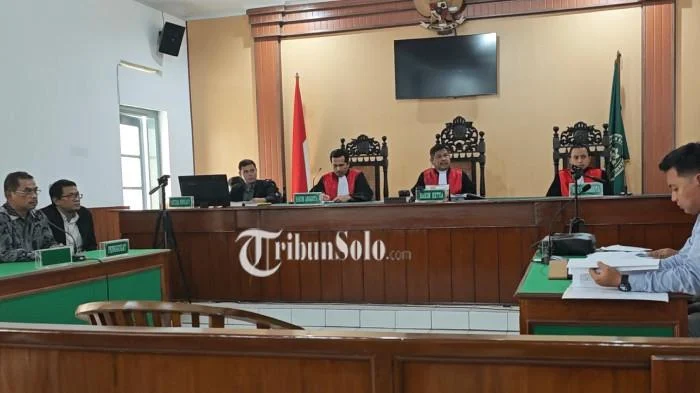 Pengadilan Negeri Surakarta Tolak CLS Ijazah Jokowi, Kuasa Hukum Tegaskan Legitimitas Gelar