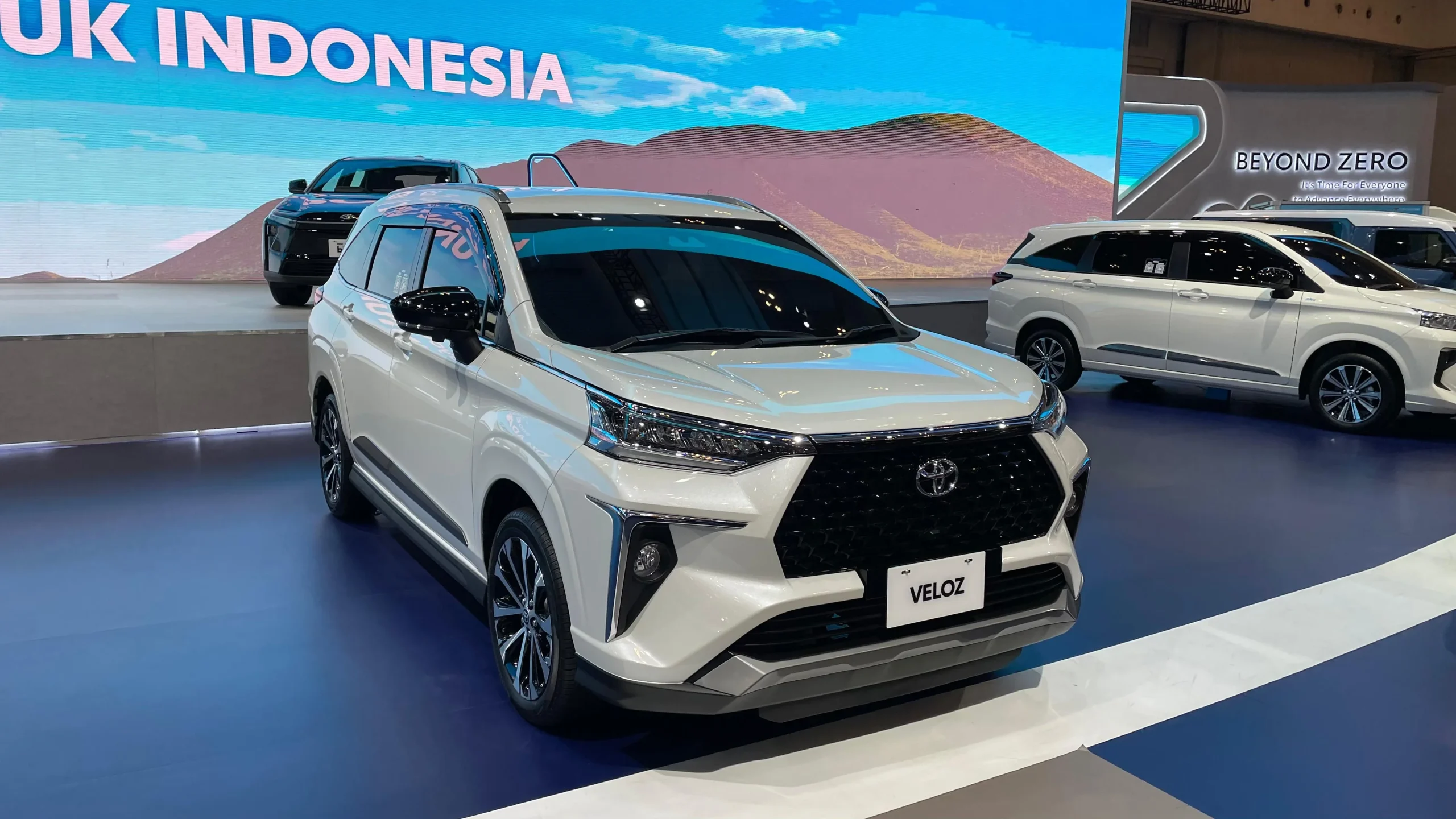 Penjualan Toyota Veloz Hybrid Melejit, Peta LMPV Maret 2026 Berubah: Apa Artinya Bagi Konsumen?