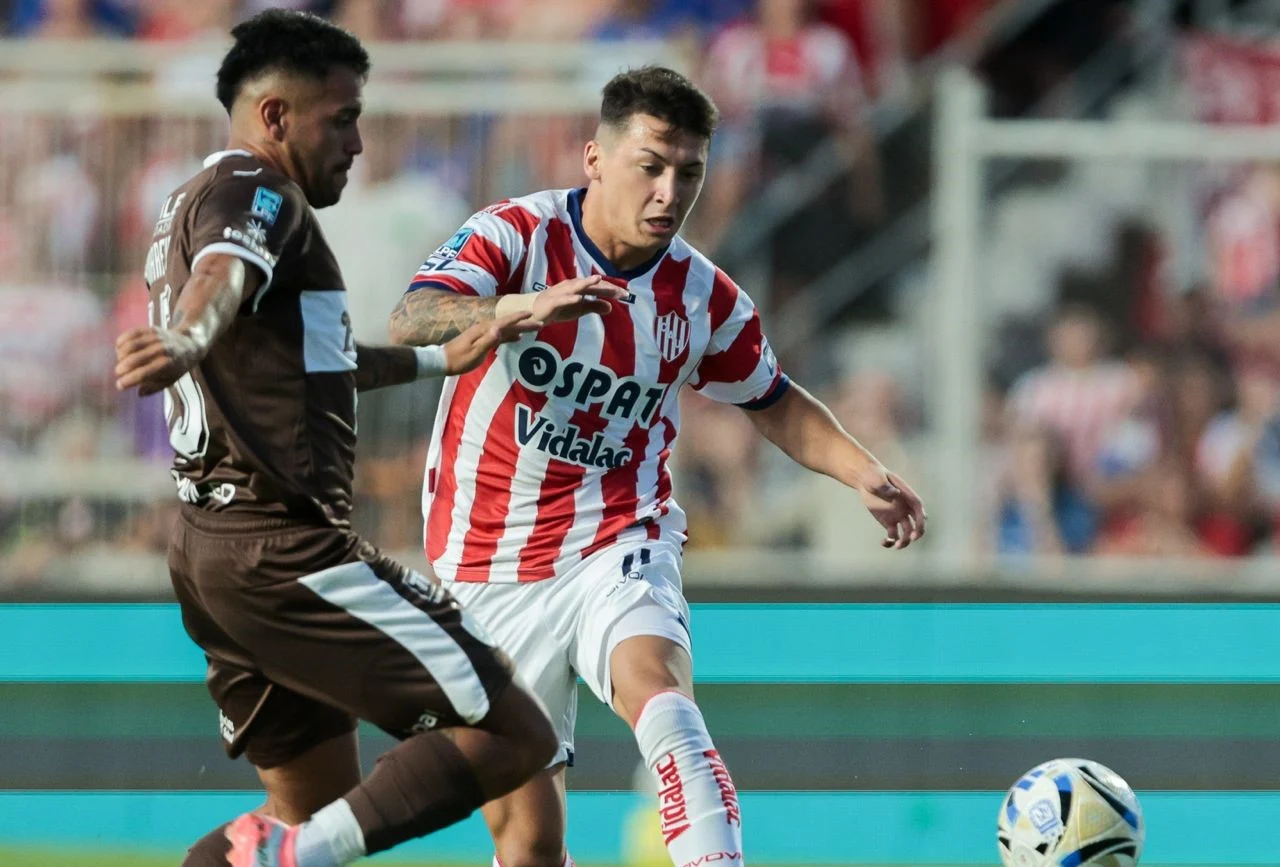 Platense Guncang Santa Fe dengan Penampilan Memukau di Copa Libertadores