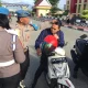 Polisi Solok Minta Maaf, Propam Sumbar Periksa Patwal setelah Rombongan Arteria Dahlan Berfoto di Tikungan Ekstrem Sitinjau Lauik