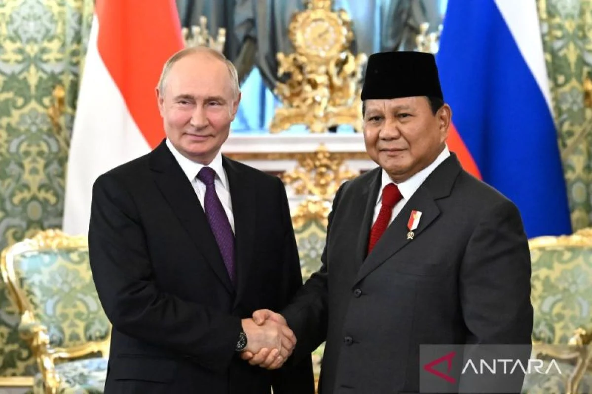 Prabowo Tiba di Paris Usai Pertemuan 5 Jam Intensif dengan Putin: Agenda Strategis Indonesia‑Prancis Diperjelas