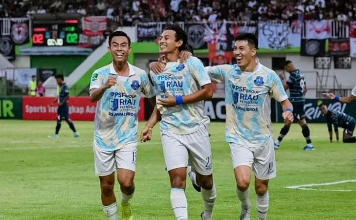 PSPS Pekanbaru Raih Hattrick Gamaroni, Kalahkan Persekat Tegal 4-2 dan Amankan Posisi Liga 2