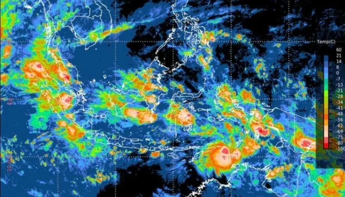 Ramalan Cuaca Hari Ini: Potensi Hujan Ringan hingga Deras di Malang, Surabaya, Jawa Timur, Jawa Barat, dan Batam