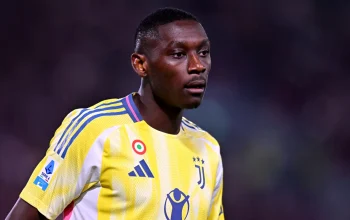 Randal Kolo Muani Siap Jadi Pengganti Salah? Liverpool dan Juventus Berebut Striker Prancis